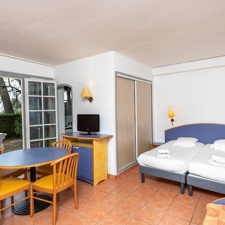 Sowell Residences Chenes Verts Saint-Raphaël Εξωτερικό φωτογραφία