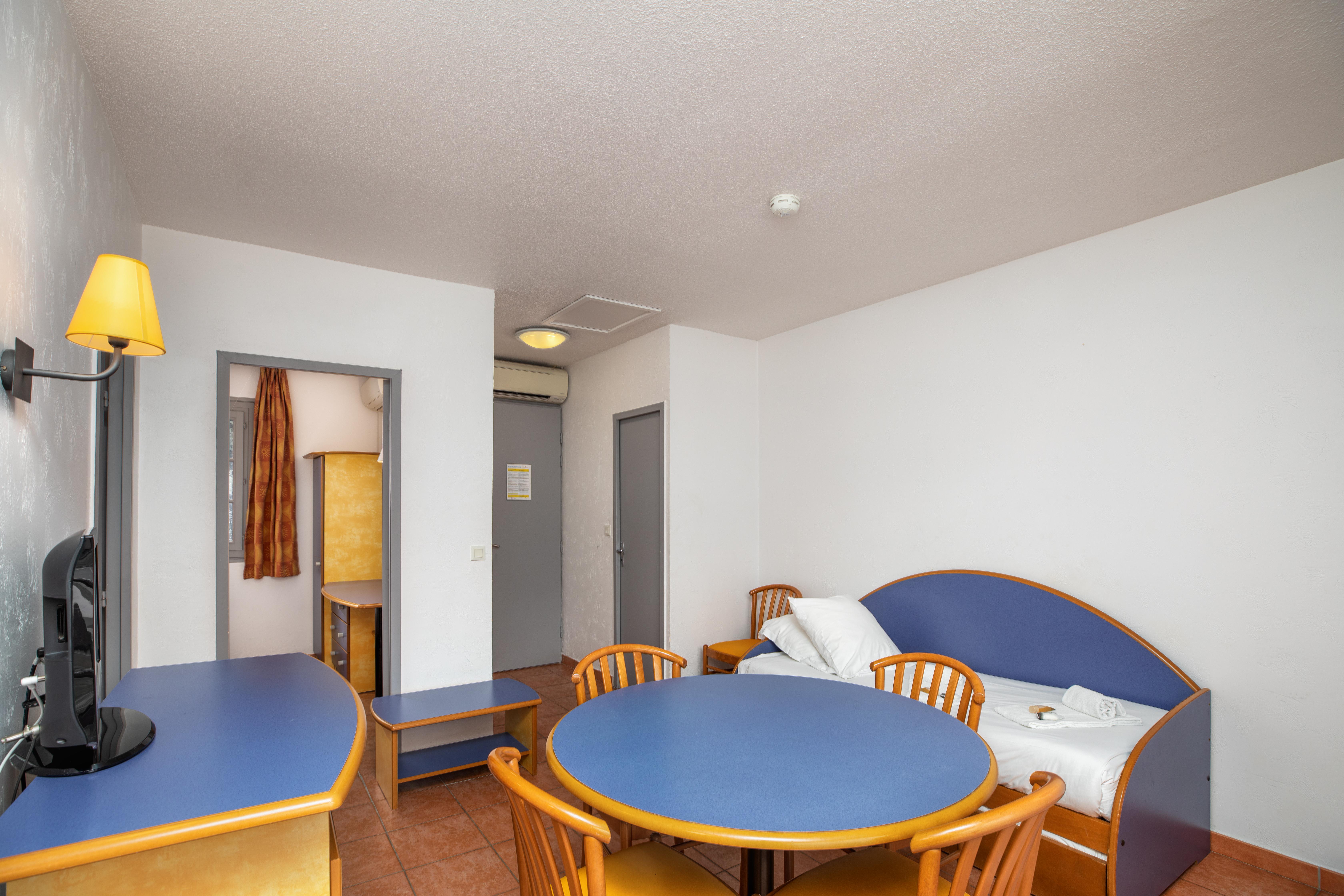 Sowell Residences Chenes Verts Saint-Raphaël Εξωτερικό φωτογραφία