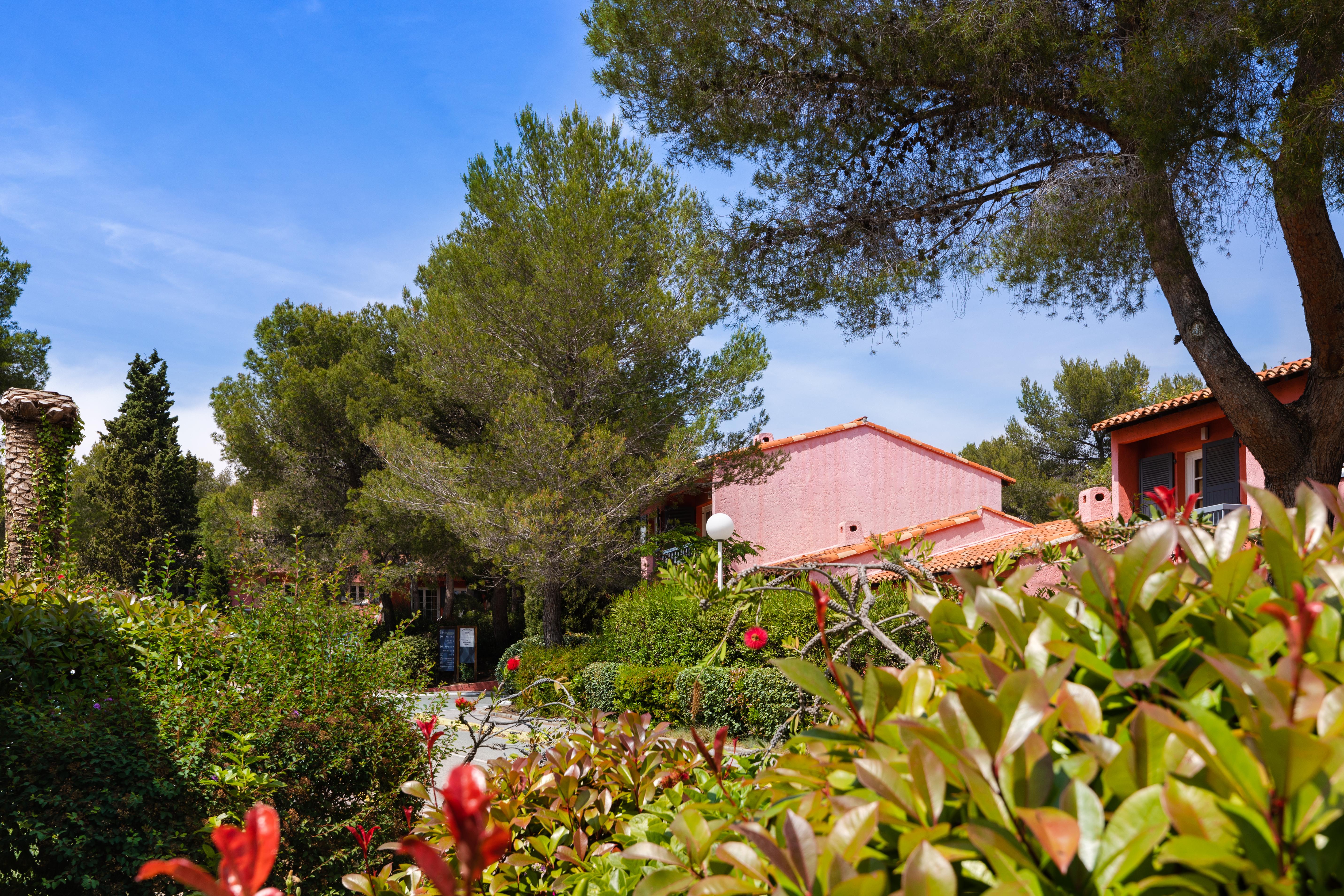 Sowell Residences Chenes Verts Saint-Raphaël Εξωτερικό φωτογραφία