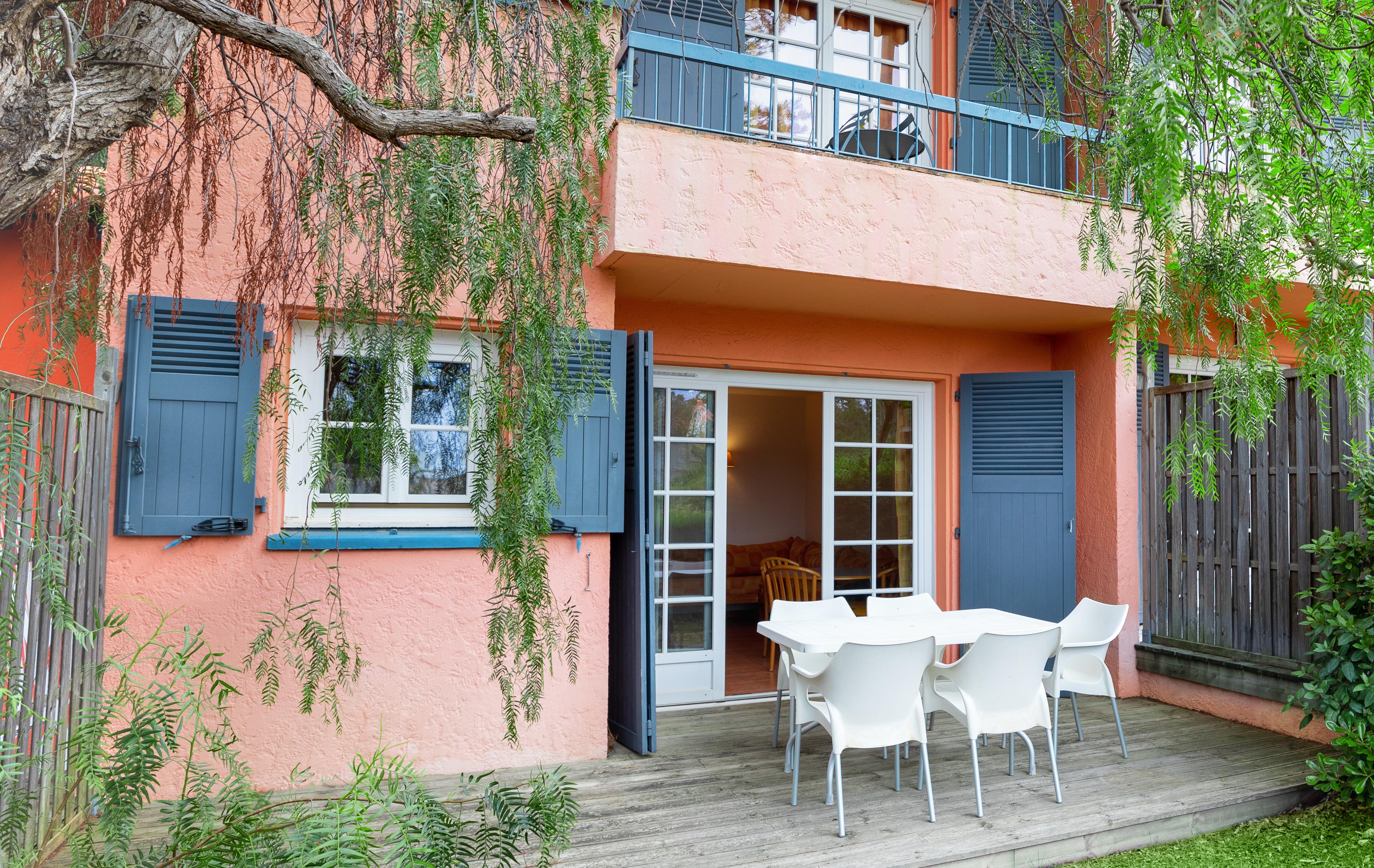 Sowell Residences Chenes Verts Saint-Raphaël Εξωτερικό φωτογραφία