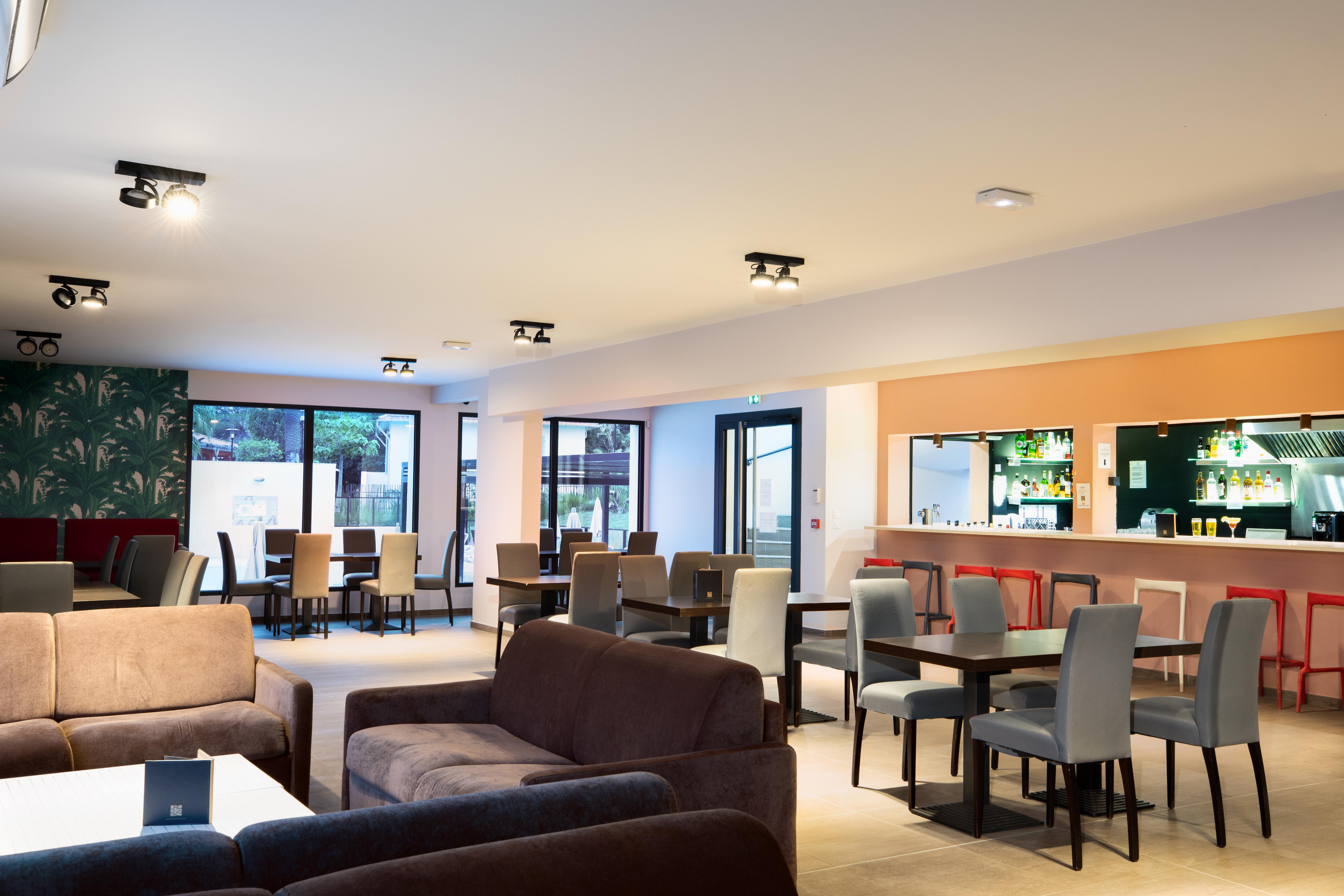 Sowell Residences Chenes Verts Saint-Raphaël Εξωτερικό φωτογραφία