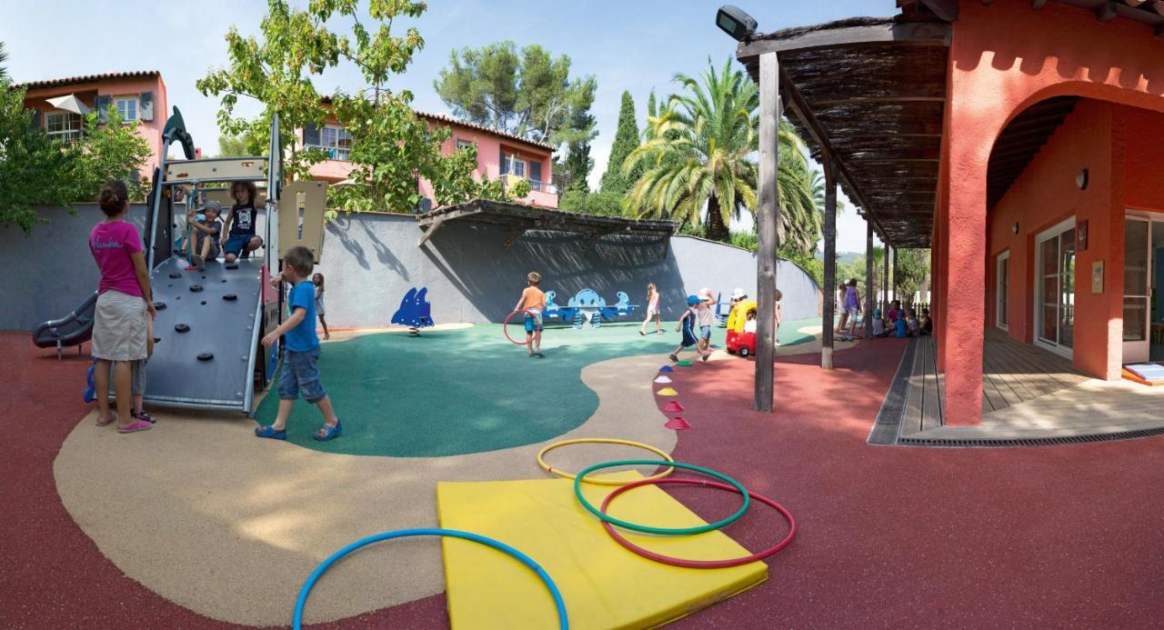 Sowell Residences Chenes Verts Saint-Raphaël Εξωτερικό φωτογραφία